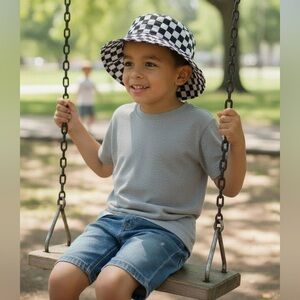 New kids Grayson mini black and white checkered bucket hat